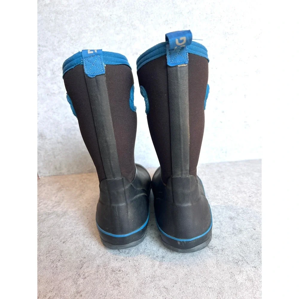 DSG Kids Snowbound Winter Boots Black Blue Waterproof Neoprene Pull On Shoes 2
